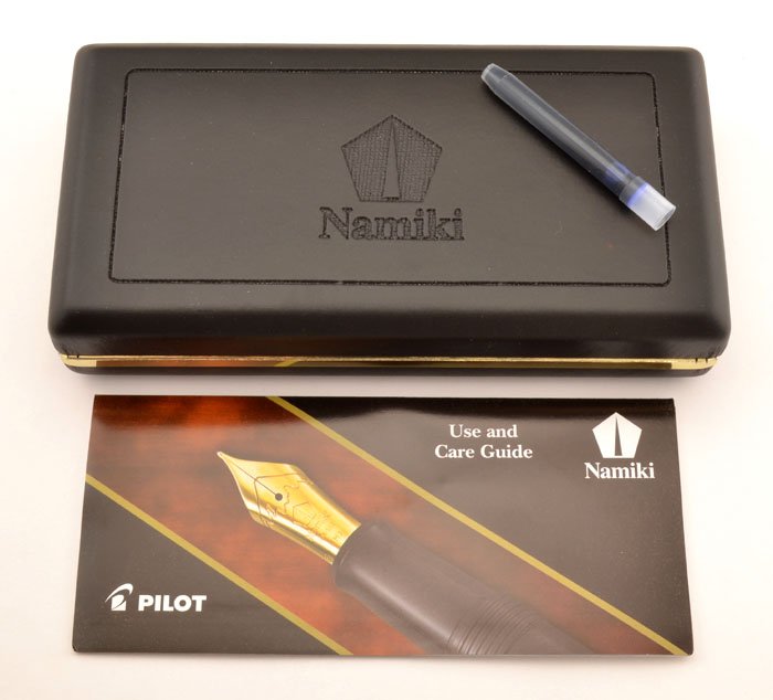 Namiki Falcon - Black, Flexible Extra Fine 14k Nib (Pre-owned in